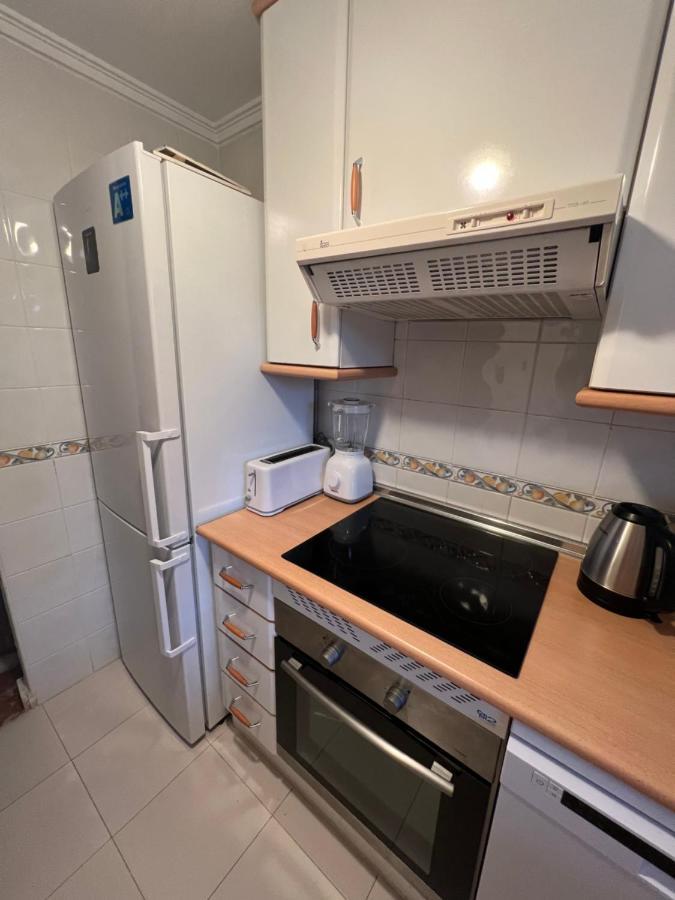 Magic Studio With Swimming Pool Бенидорм Екстериор снимка